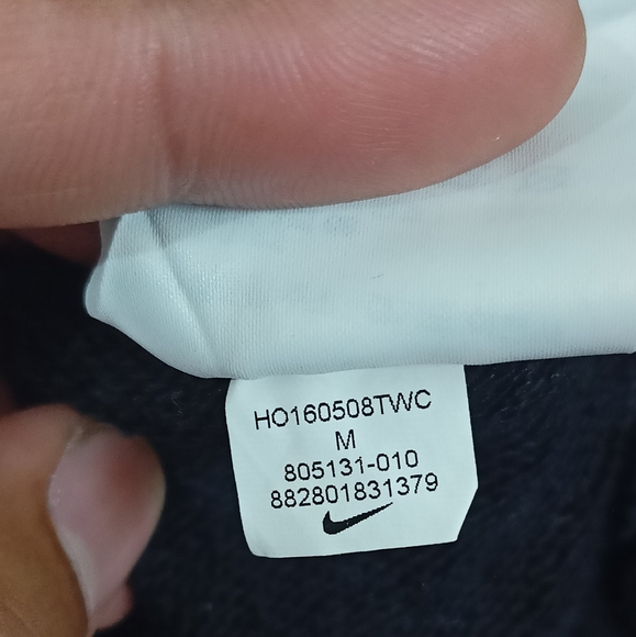 Nike Authentic swoosh box Black zipper hoodie for men's and women's - Picture 6 of 8